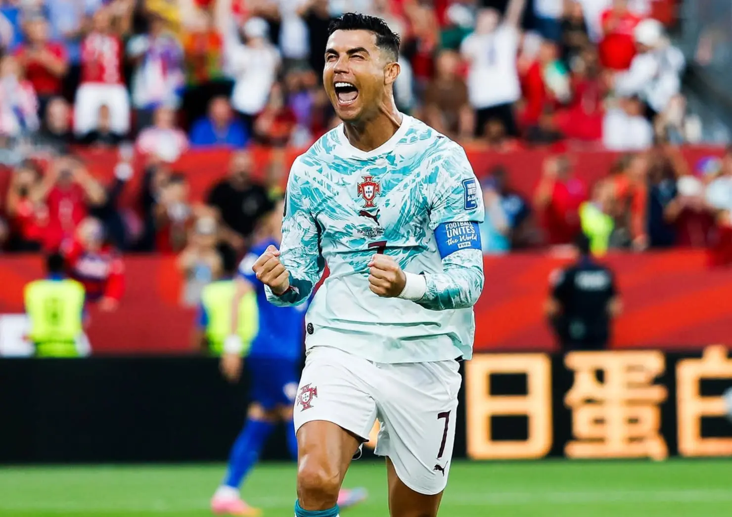 Em jogo maluco com 4 gols anulados, Portugal vira sobre a Croácia nos acréscimos e avança na Copa do Mundo