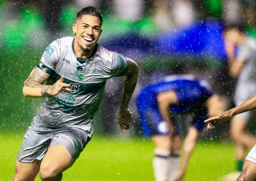 Goiás acerta empréstimo de Diego Caito ao Grêmio