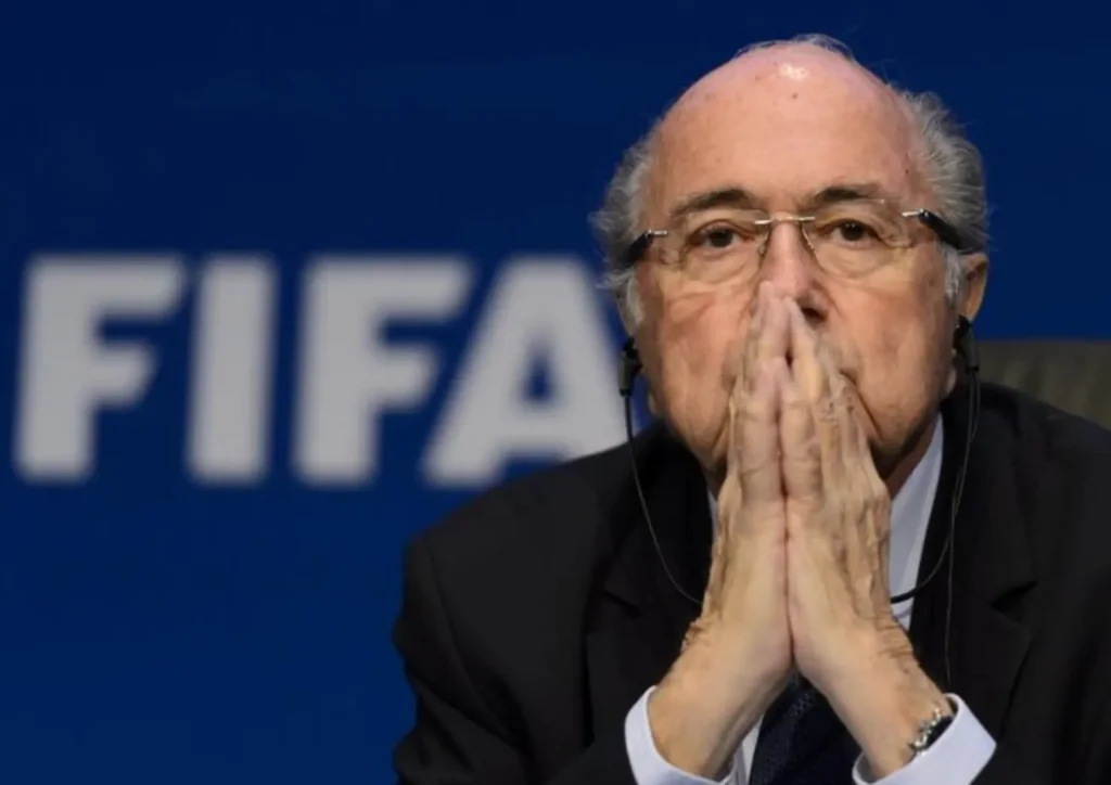 Blatter critica show de intervalo da final da Copa e compara evento ao Super Bowl