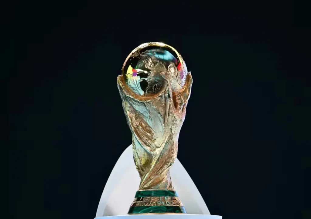Presidente da Conmebol vaza Copa com 64 seleções em 2030