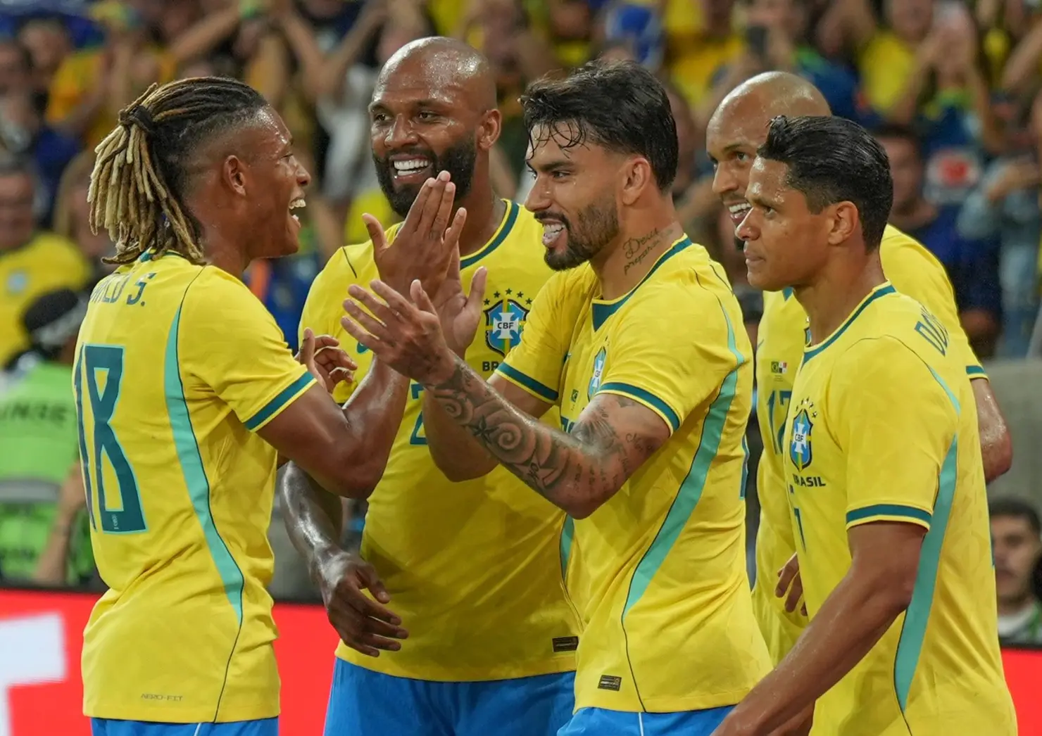 Ancelotti admite erros na Copa, encerra ciclo de veteranos e projeta renovação da Seleção Brasileira