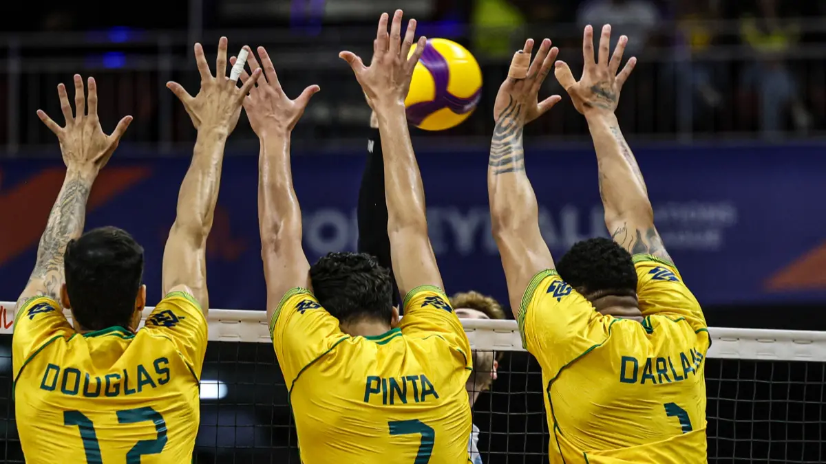 Brasil enfrenta os Estados Unidos pela VNL masculina; veja horário e onde assistir