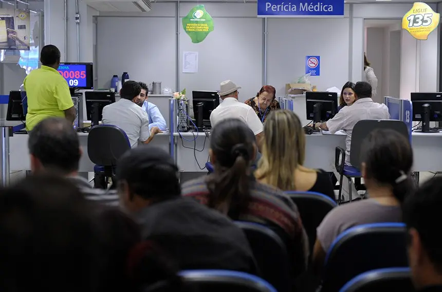 INSS aposentado dinheiro de volta