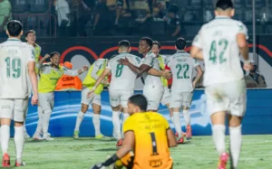 Resultados do Brasileirão: Palmeiras goleia, Flamengo empata e Grêmio entra no Z-4