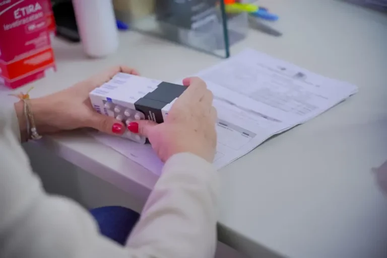 Centro de Medicação de Alto Custo fecha na segunda (20); veja como retirar medicamentos