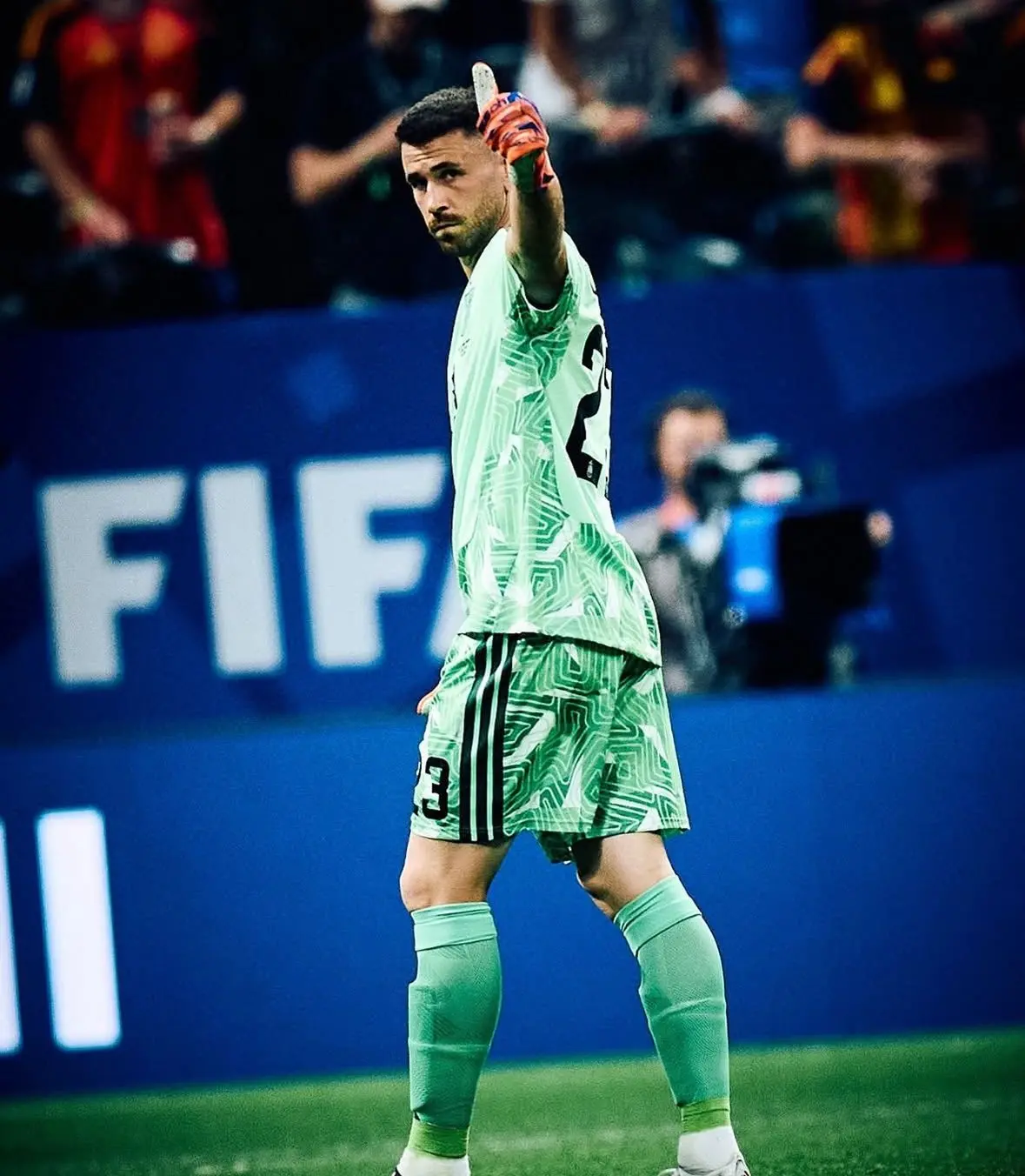 Unai Simón supera Casillas e entra para a história da Espanha com sequência sem sofrer gols