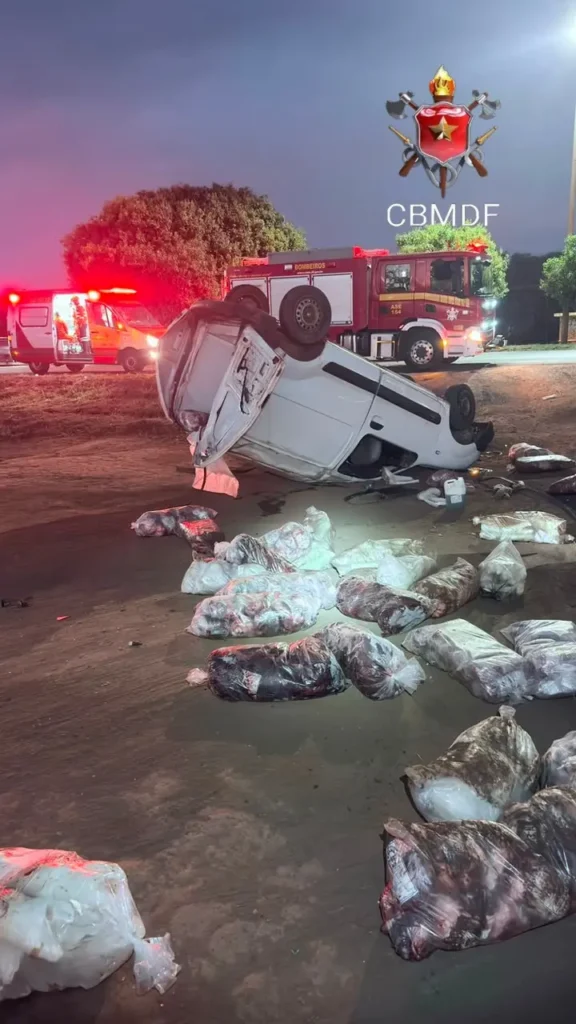 Motorista fica ferido após capotamento na BR-001, no Distrito Federal