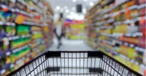 Inflação perde força em julho com queda nos preços dos alimentos, mostra IPCA-15