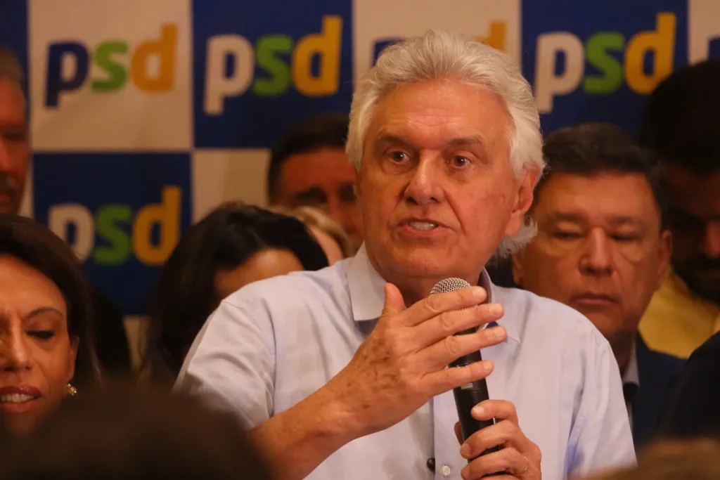 Caiado oficializa candidatura com ataques a Lula e Flávio na busca pela 3ª via