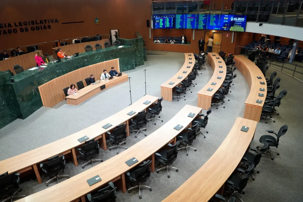 Deputados esvaziam sessões da Alego em meio à corrida eleitoral