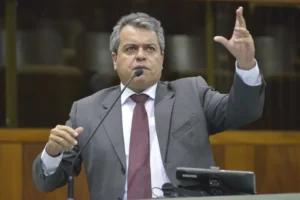 Ernesto Roller afirma que governo Caiado tinha interferência de Gracinha Caiado