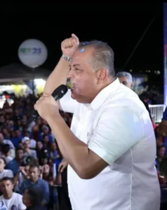 Eduardo Gomes oficializa candidatura ao Senado no Tocantins