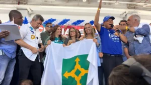 “Aos meus adversários, a minha resposta será sempre o trabalho”, diz Celina Leão ao lançar candidatura à reeleição no DF