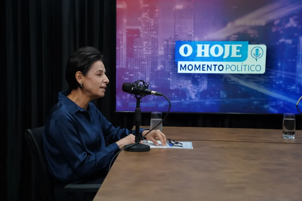 Ana Paula Rezende