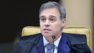 André Mendonça