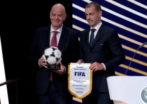 Crise política ameaça permanência de Infantino no comando da Fifa