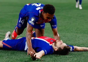 PSG conquista a Supercopa da Europa após vitória sobre o Aston Villa