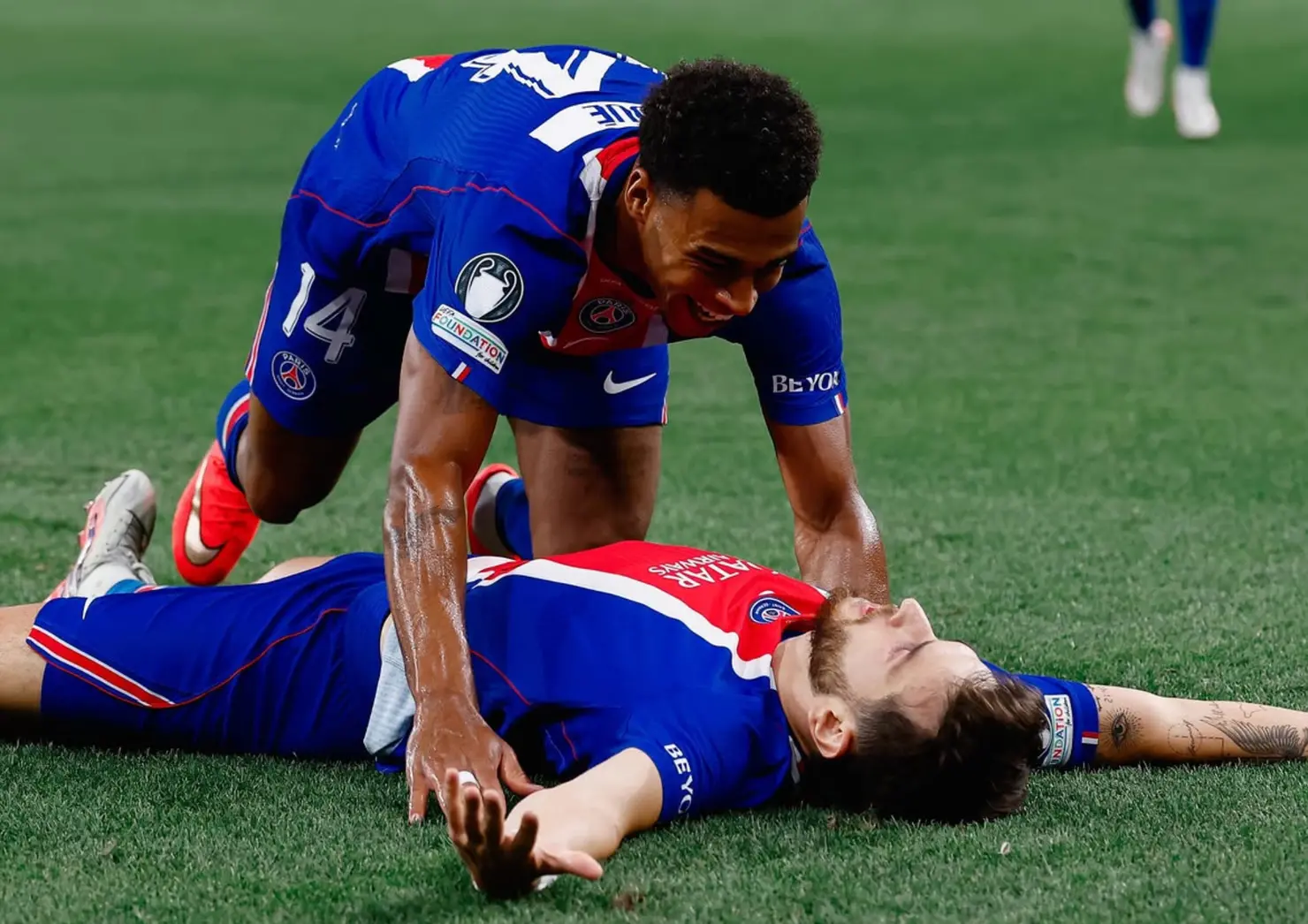 PSG conquista a Supercopa da Europa após vitória sobre o Aston Villa