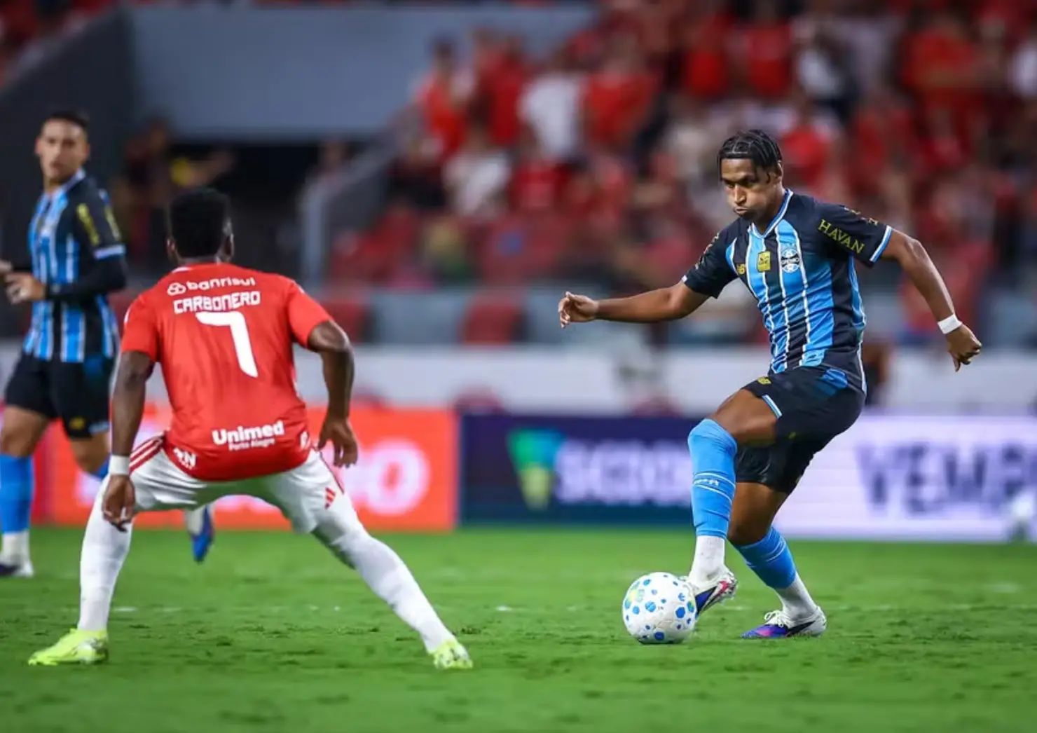 Grêmio abre venda de ingressos para sócios para Gre-Nal decisivo na Arena