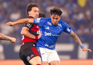 Novas regras da CBF aumentam tempo de bola rolando e reduzem antijogo no Brasileirão