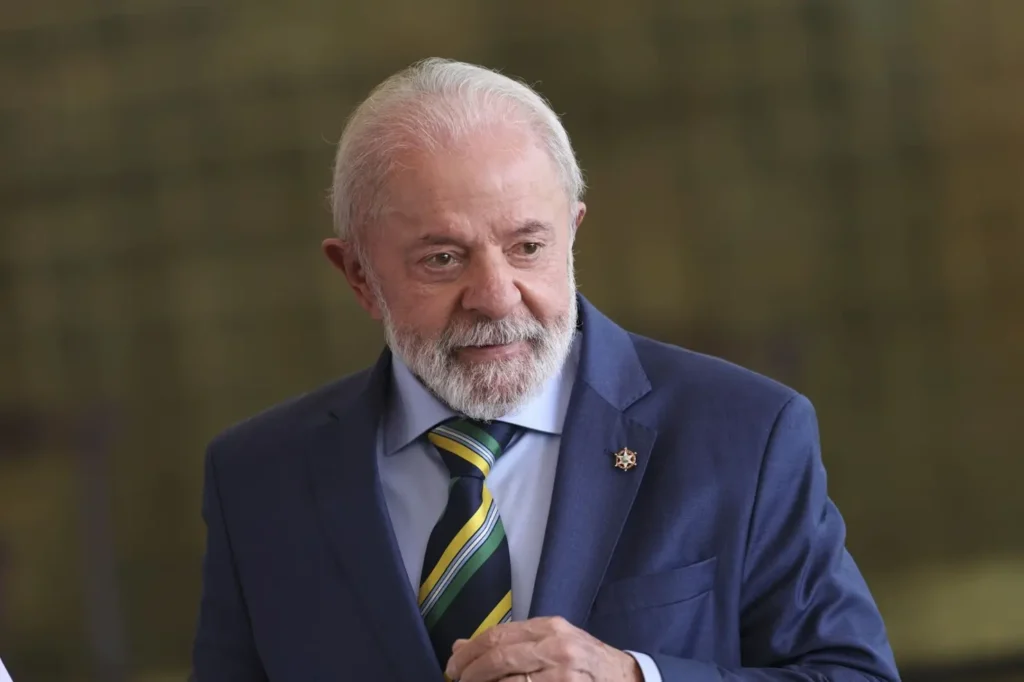 TSE ordena retirada de vídeos de Lula com pedidos de voto