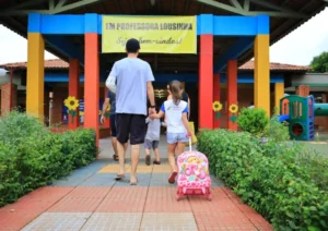 Educação
