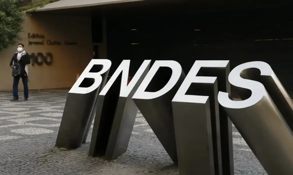 Aprovações e desembolsos do BNDES em Goiás disparam no primeiro semestre