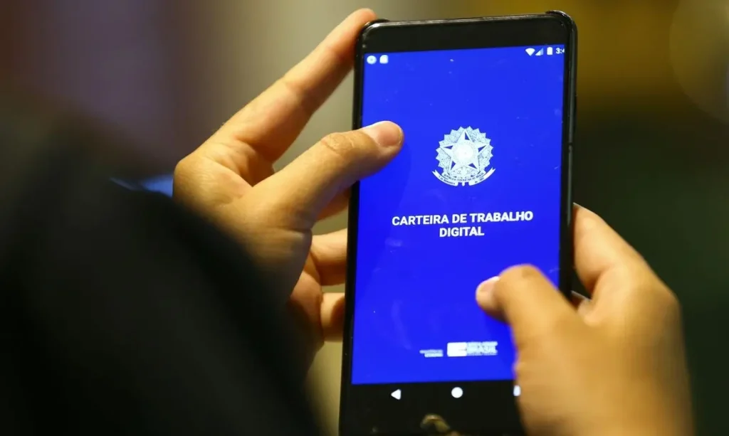 Informalidade avança em Goiás e compensa perda de empregos formais