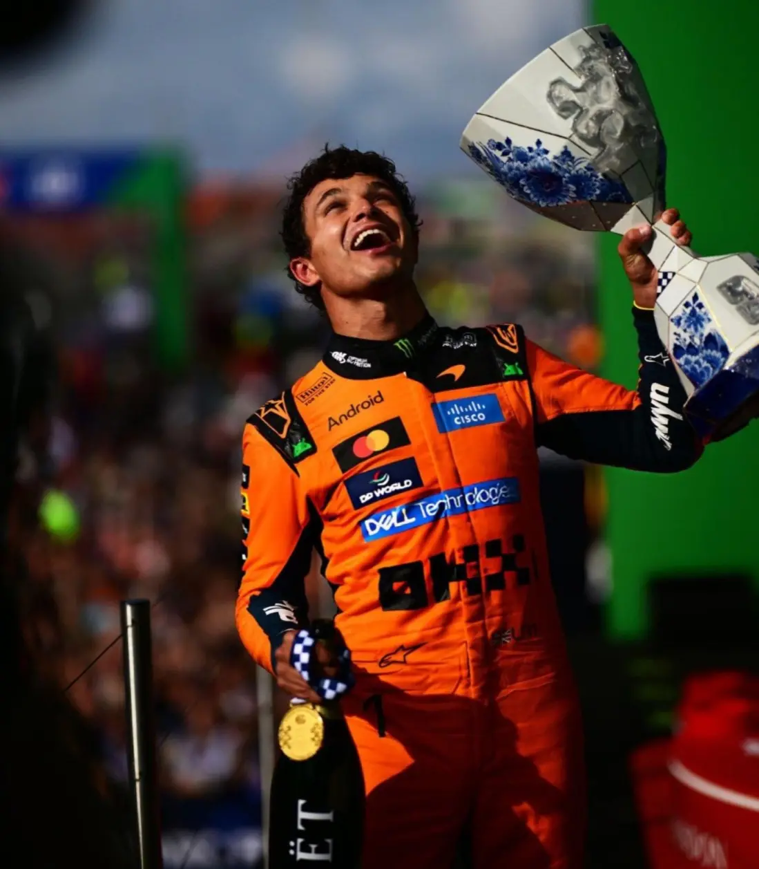 Lando Norris vence na Holanda, e Verstappen abandona após forte batida na largada
