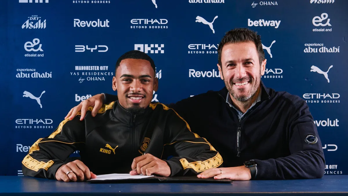 Manchester City anuncia contratação de Allan, ex-atacante do Palmeiras