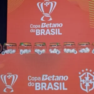 Sorteio das quartas de final da Copa do Brasil acontece nesta terça-feira; confira horário e onde assistir