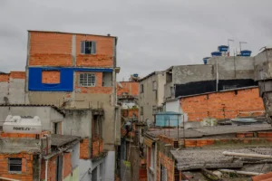 Brasil avança em 71% dos indicadores de desigualdade, mas concentração de renda cresce