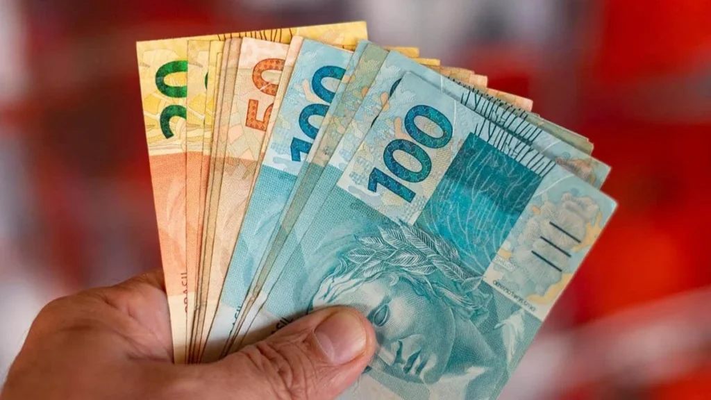 Brasileiros ainda têm R$ 5,1 bilhões esquecidos em bancos; veja como consultar
