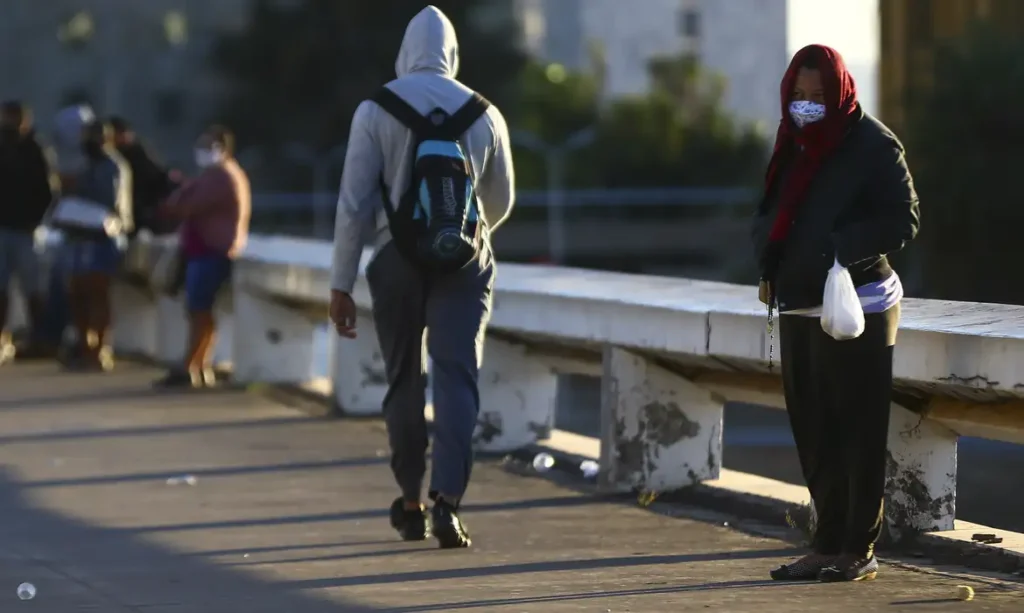 Massa de ar frio avança e baixa umidade atinge Goiás