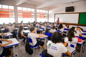 Governo de Goiás convoca 225 professores aprovados em concurso de 2022