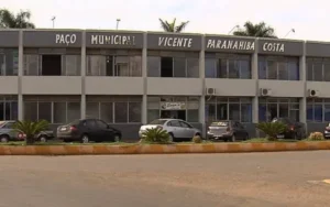 Prefeitura em Goiás abre 405 vagas e oferece salários de até R$ 11,9 mil