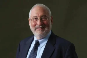 Nobel de Economia elogia posição do Brasil e critica tarifas de Trump