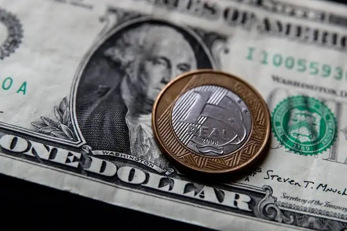 Dólar