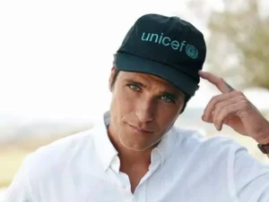 Bruno Gagliasso reclama de McDonald’s fechado 10 minutos antes e web reage
