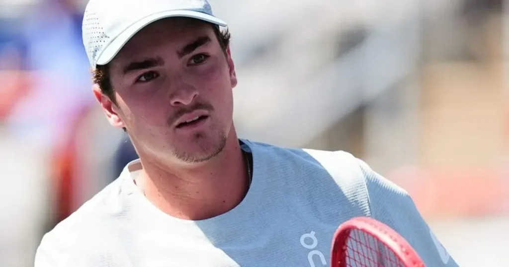 João Fonseca reencontra Casper Ruud no Masters 1000 de Montreal; veja horário e onde assistir