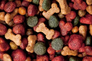 Pode aquecer comida do pet no micro-ondas?