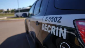 Homem é preso no DF por suspeita de divulgar discursos racistas e de ódio nas redes sociais