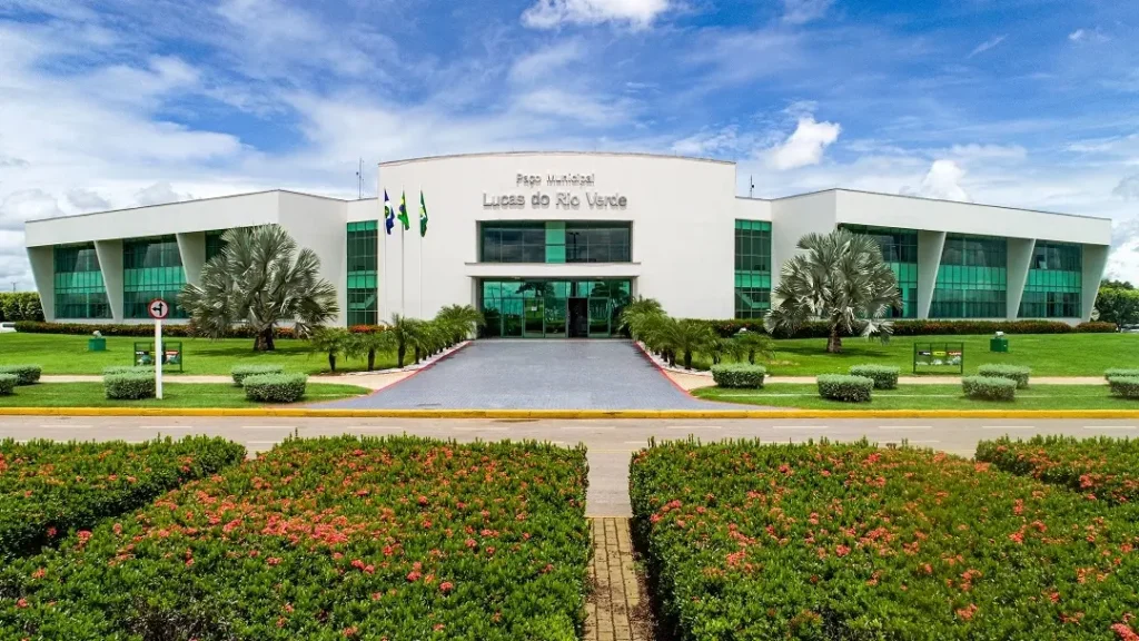 Rio Verde abre concurso para auditor fiscal com salário de até R$ 16,8 mil