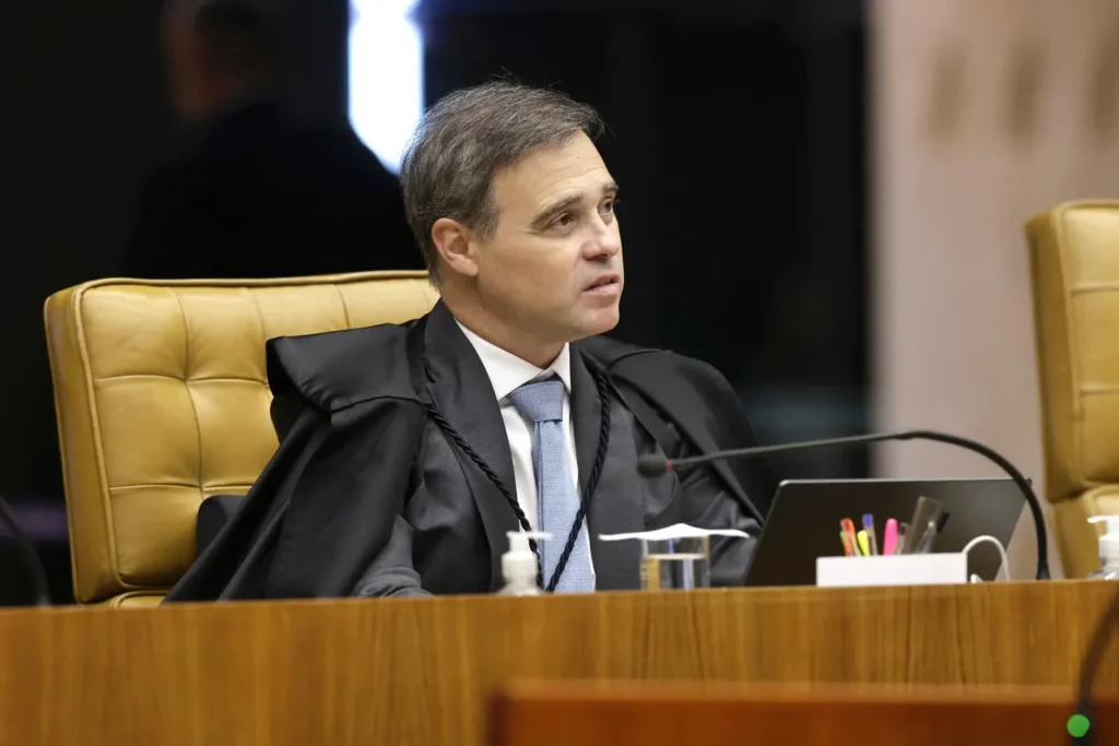 Mendonça pede arquivamento de acusações feitas por Moraes