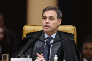 André Mendonça