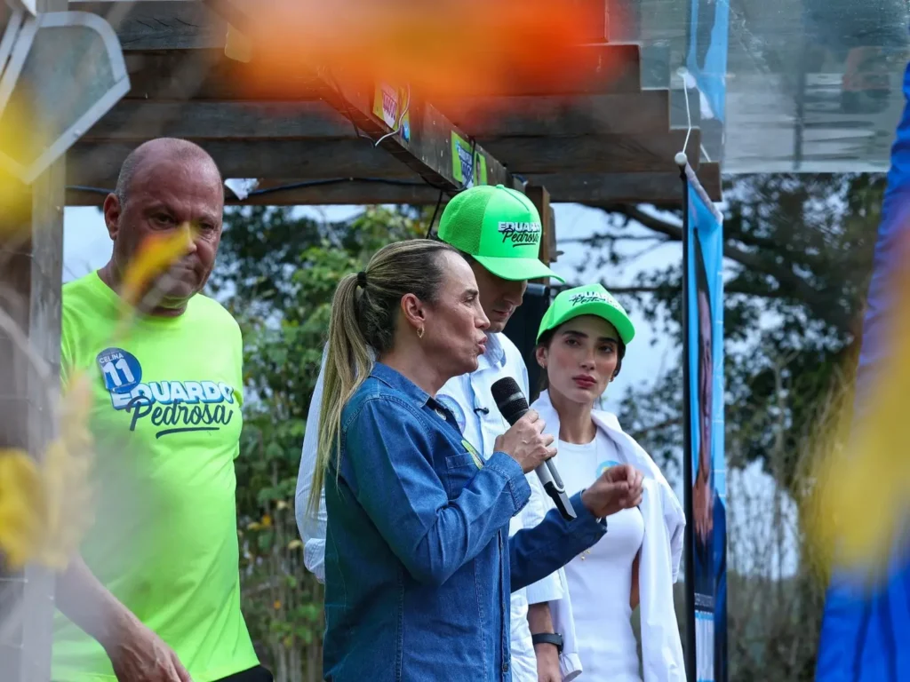 “Estou no caminho certo”, diz Celina após adversários pedirem investigação sobre repasses à empresa da família