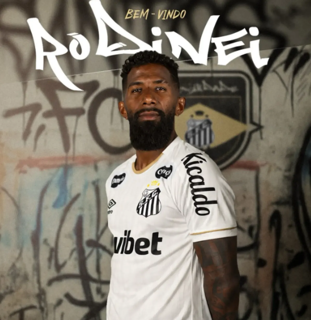 Santos anuncia Rodinei com contrato até 2027