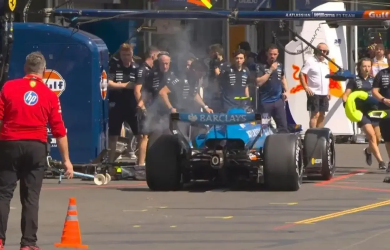Sainz leva susto com fogo nos freios durante treino da F1 em Baku
