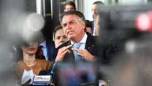 Defesa desiste de pedido no STF para suspensão da pena de Bolsonaro