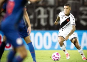 Agora! Coutinho jogará pelo Santos até o fim do ano